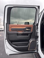 2024 2500 Thumbnail 30