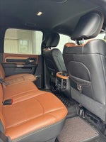 2024 2500 Thumbnail 43