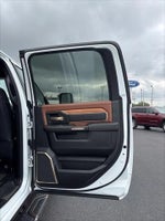 2024 2500 Thumbnail 44