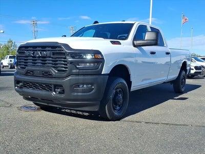 2025 RAM 2500 4X4 Tradesman 4DR Crew Cab 8 FT. LB Pickup