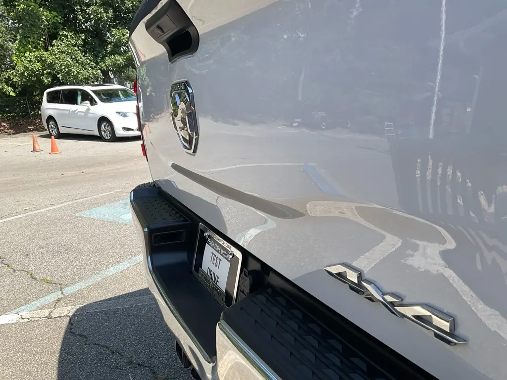 2019 Ram 2500 - $27,985