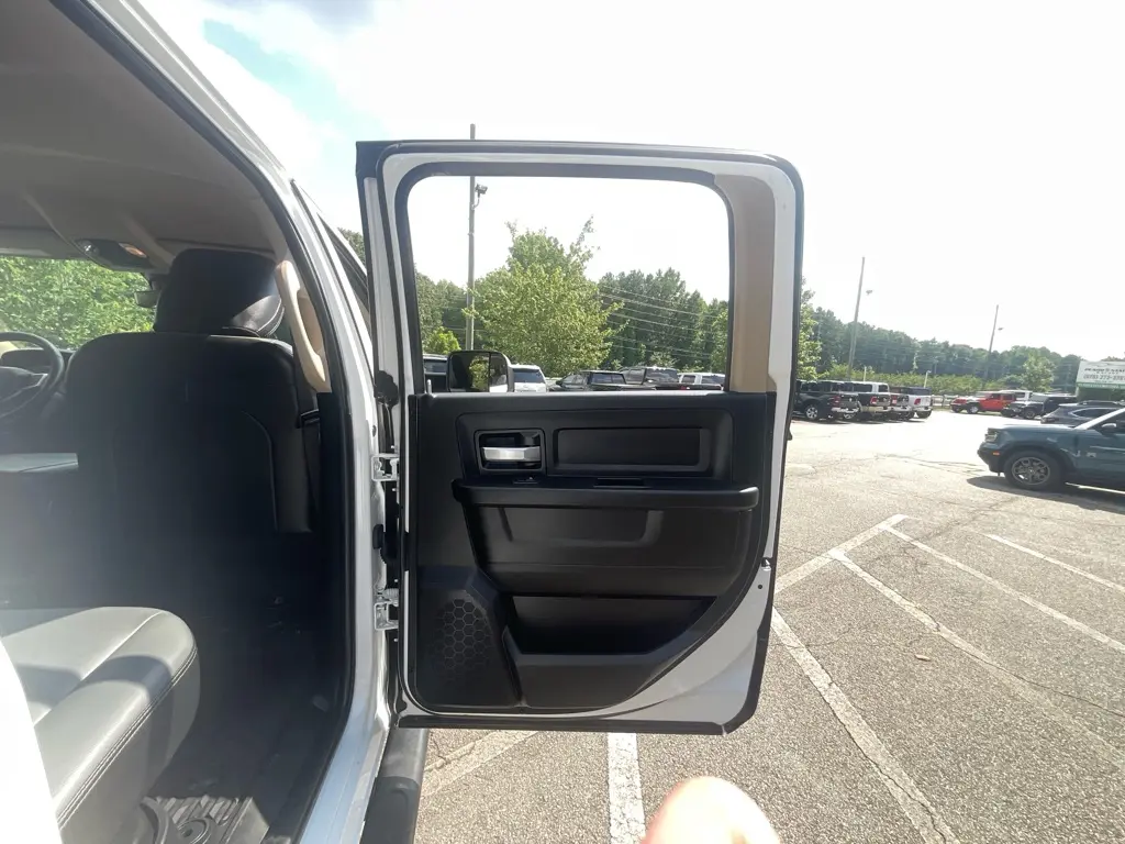 2019 Ram 2500 - $27,985
