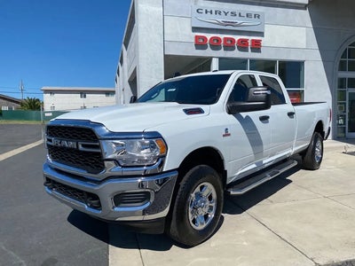 2024 RAM 2500 4X4 Tradesman 4DR Crew Cab 8 FT. LB Pickup