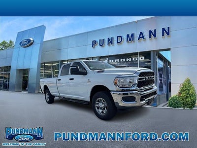 Photo of a 2024 RAM 2500 4X4 Tradesman 4DR Crew Cab 8 FT. LB Pickup for sale
