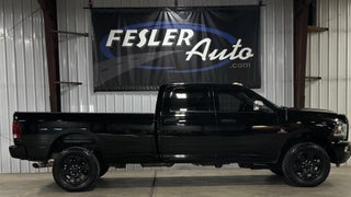 2014 Ram 2500 with Black Clearcoat Exterior