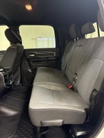 2022 2500 Thumbnail 23