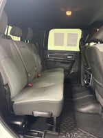 2022 2500 Thumbnail 33