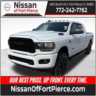 2021 Ram 2500 with Bright White Clearcoat Exterior