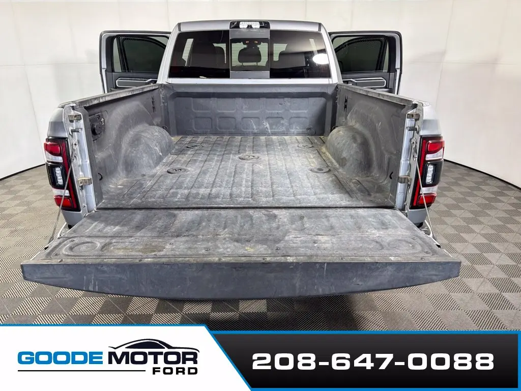 2022 Ram 2500 - $42,999