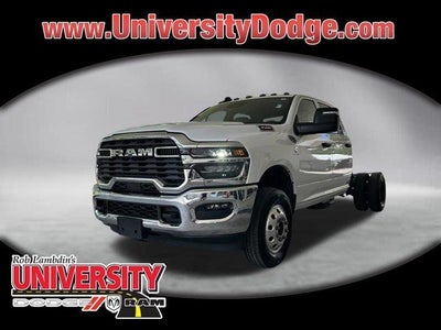 Photo of a 2026 Ram 3500 4X2 Tradesman 4DR Crew Cab 172.4 In. WB DRW Chassis for sale