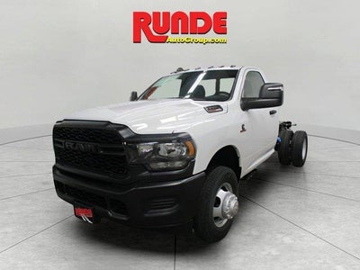 2024 RAM 3500 4X4 Tradesman 2DR Regular Cab 143.5 In. WB DRW Chassis