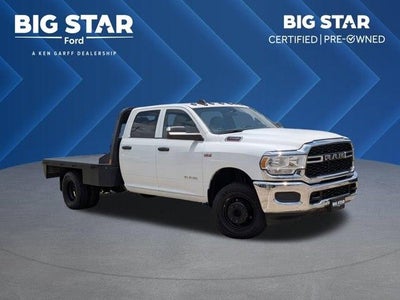 Photo of a 2022 RAM 3500 4X4 Tradesman 4DR Crew Cab 172.4 In. WB DRW Chassis for sale