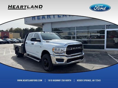 2022 RAM 3500 4X4 Tradesman 4DR Crew Cab 172.4 In. WB DRW Chassis