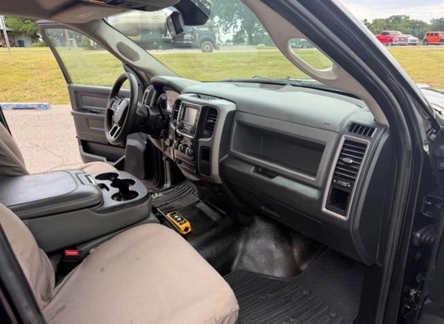 2016 Ram 3500 - $27,900