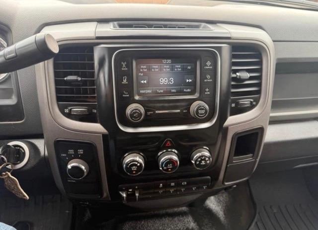 2016 Ram 3500 - $27,900