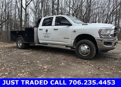 2019 RAM 3500 4X4 Tradesman 4DR Crew Cab 172.4 In. WB DRW Chassis