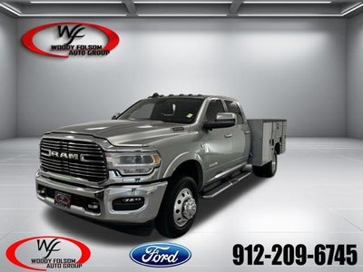 Photo of a 2022 RAM 3500 4X4 Tradesman 4DR Crew Cab 172.4 In. WB DRW Chassis for sale