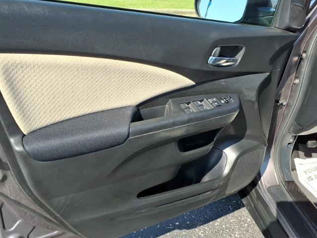 2016 Honda CR-V - $15,800