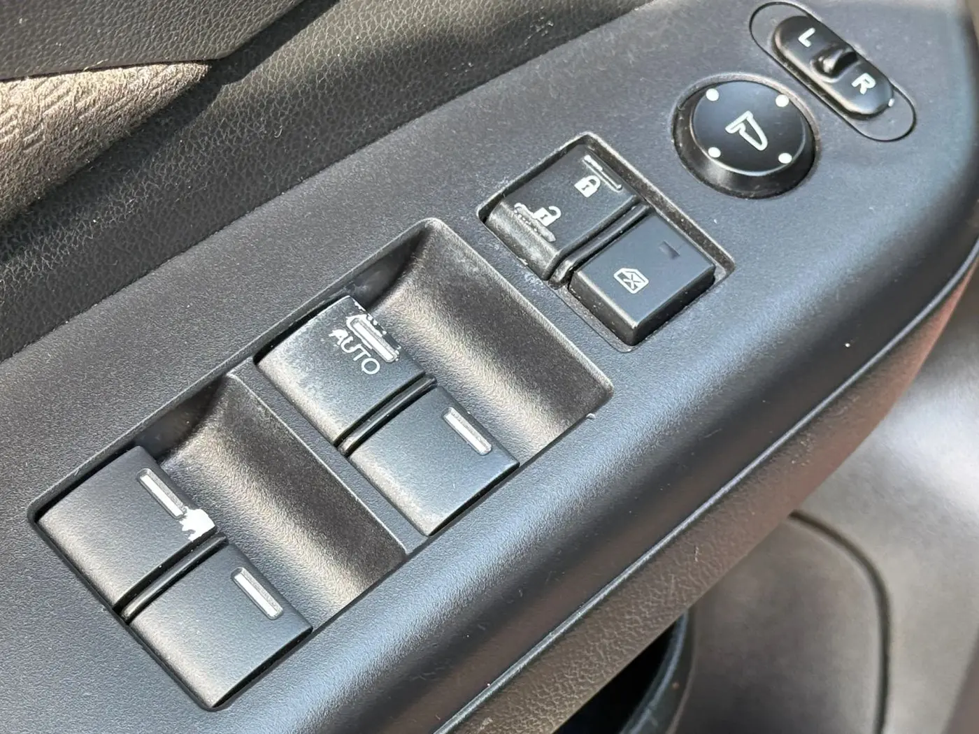 2016 Honda CR-V - $11,950