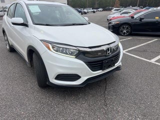 2020 Honda HR-V with Platinum White Pearl Exterior