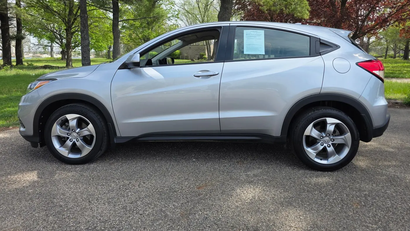 2022 Honda HR-V LX