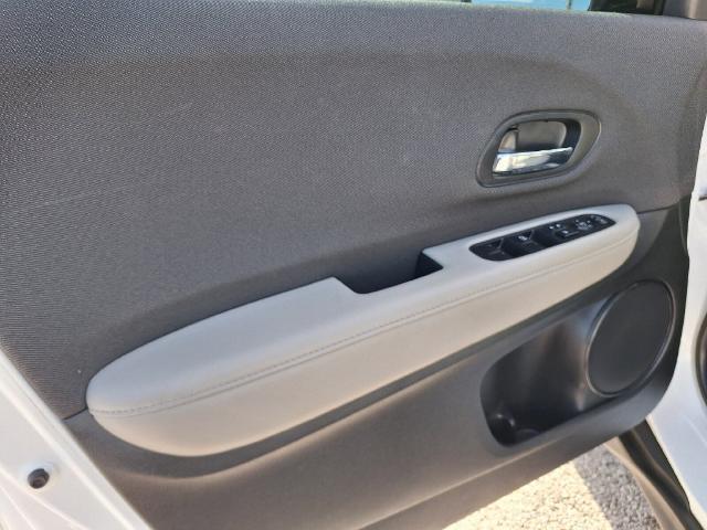 2022 Honda HR-V - $21,498