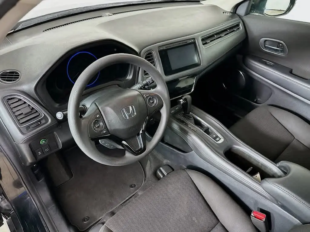 2016 Honda HR-V - $9,411