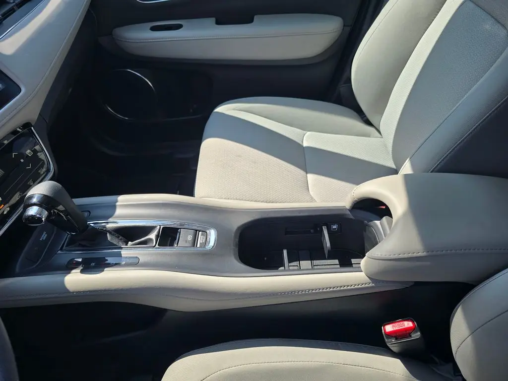 2022 Honda HR-V - $18,398