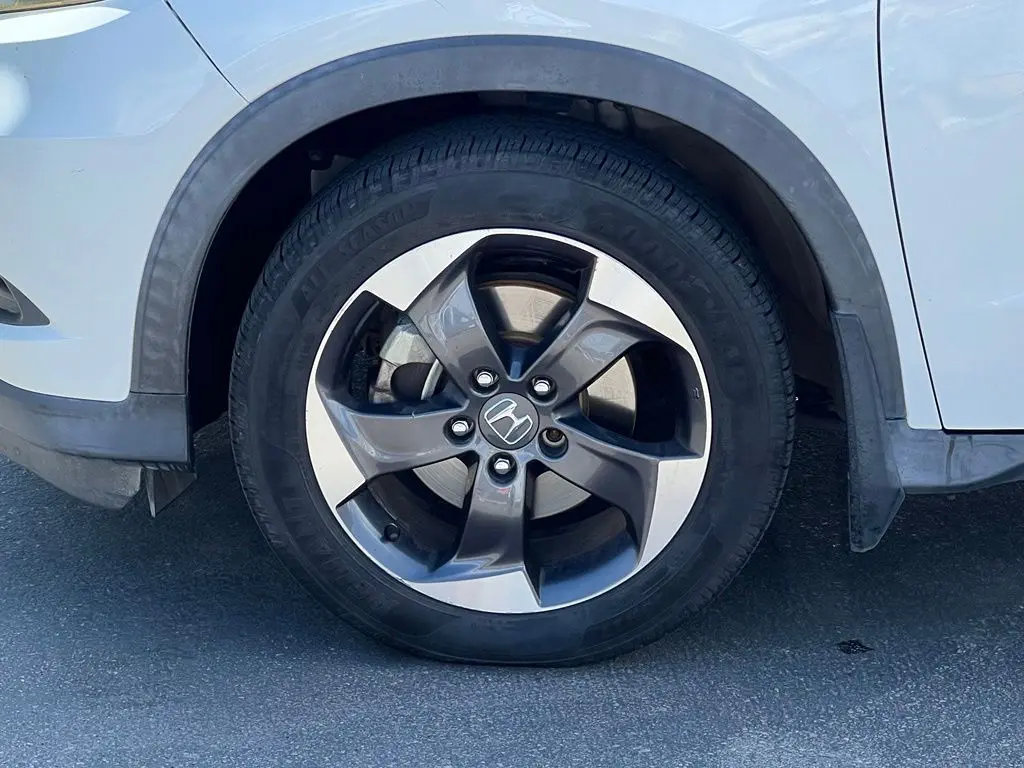 2018 Honda HR-V - $10,572