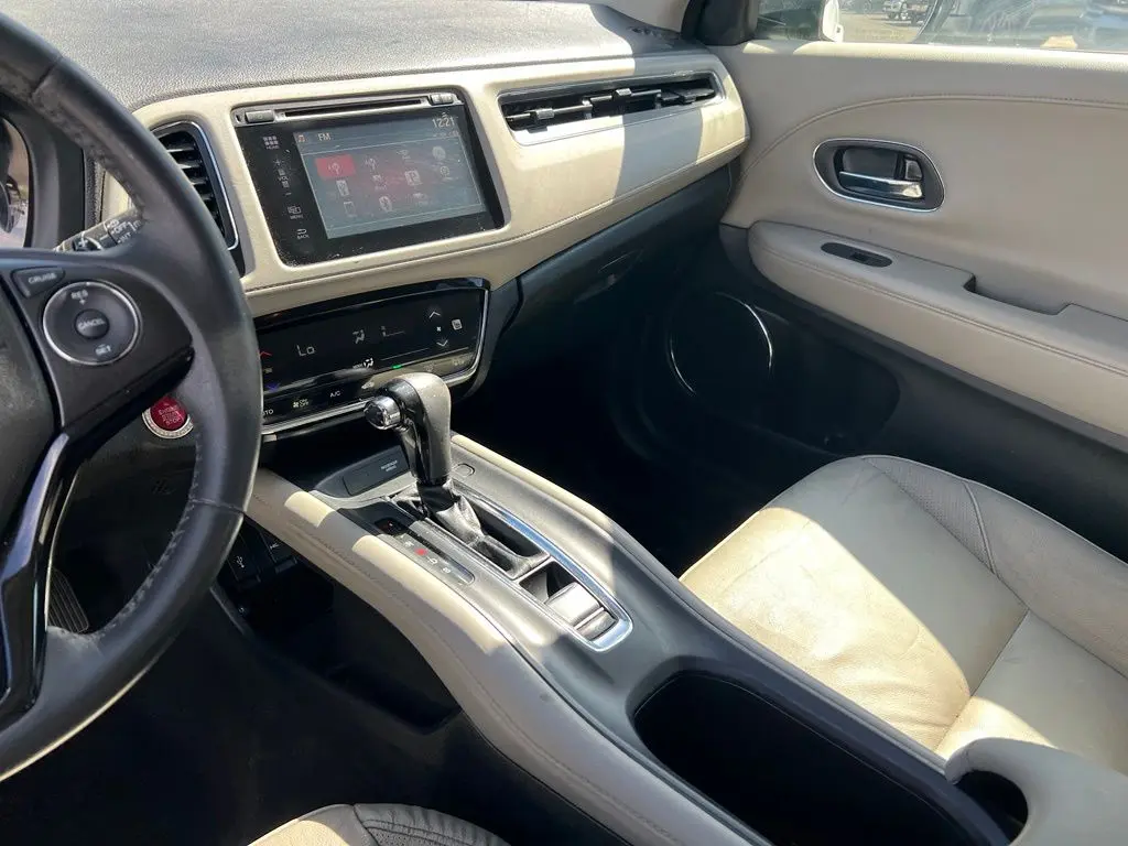 2018 Honda HR-V - $10,572
