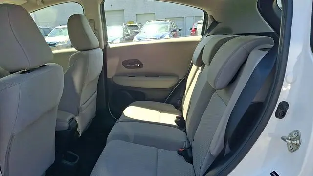2016 Honda HR-V LX