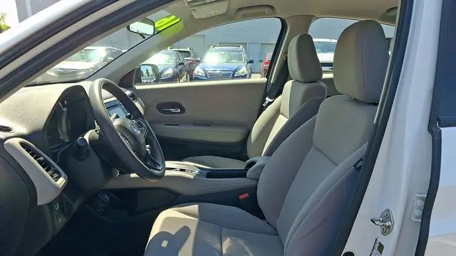 2016 Honda HR-V LX