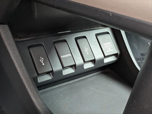 2016 Honda HR-V - $10,000