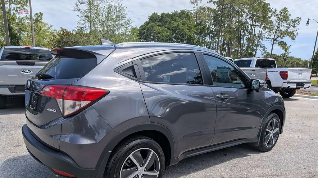 2022 Honda HR-V EX