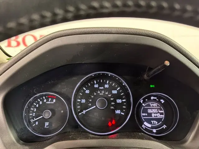 2016 Honda HR-V - $16,000