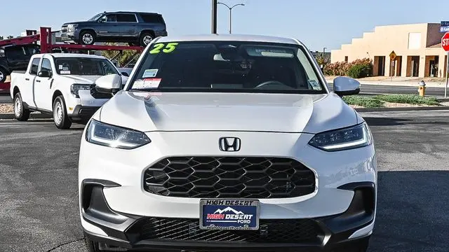 2025 Honda HR-V LX