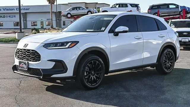 2025 Honda HR-V LX