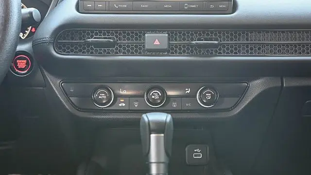 2025 Honda HR-V LX