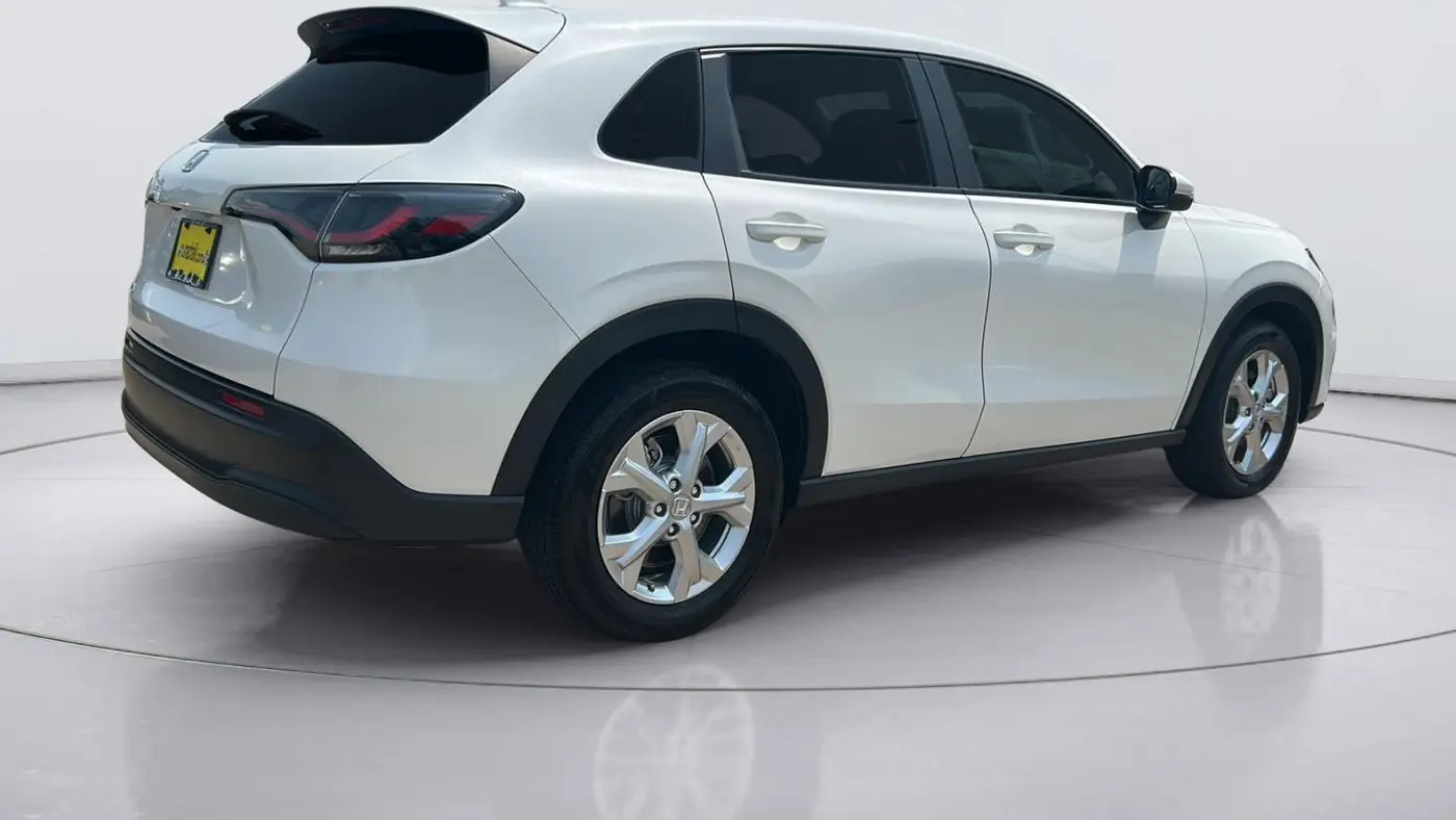 2025 Honda HR-V LX