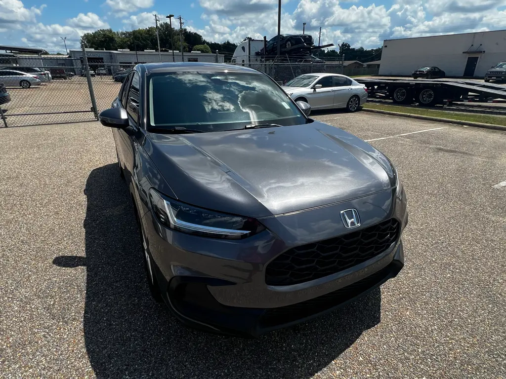 2025 Honda HR-V - $23,985