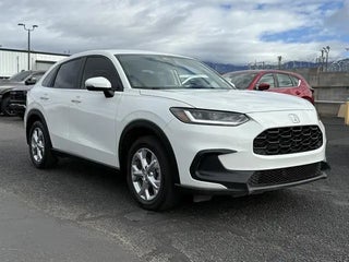 2024 Honda HR-V with Platinum White Pearl Exterior