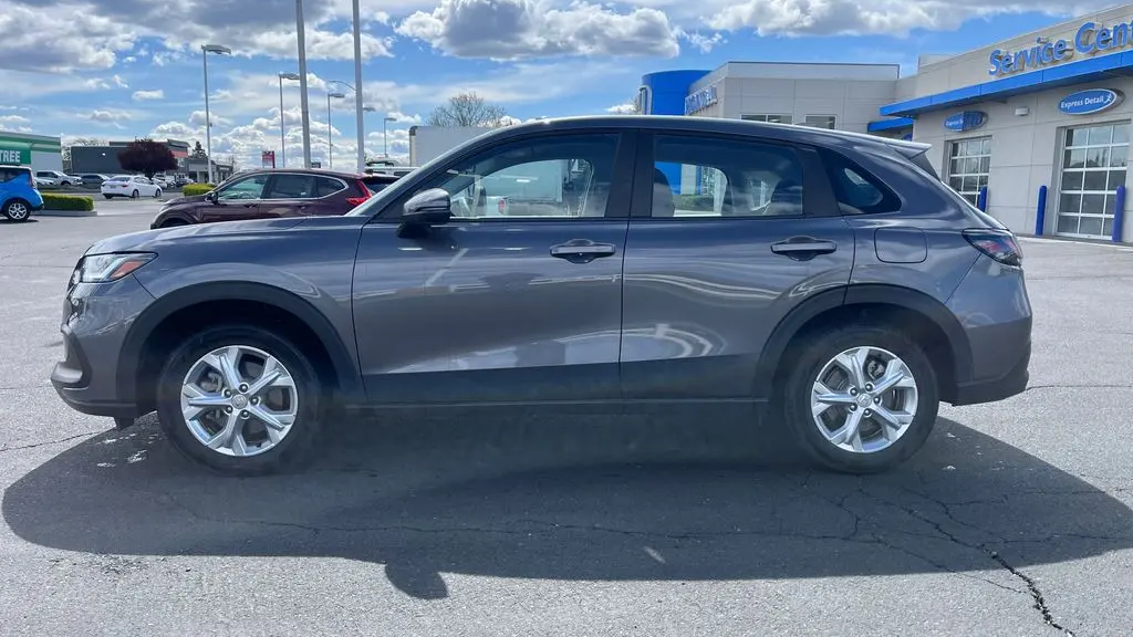 2025 Honda HR-V LX