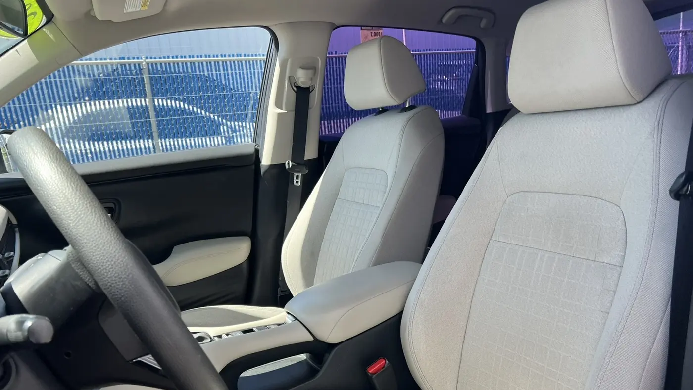 2023 Honda HR-V LX