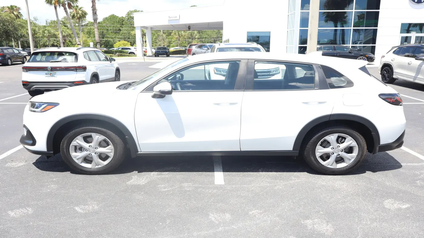 2024 Honda HR-V LX