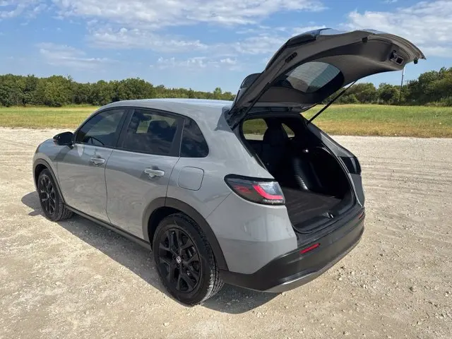 2025 Honda HR-V - $24,200