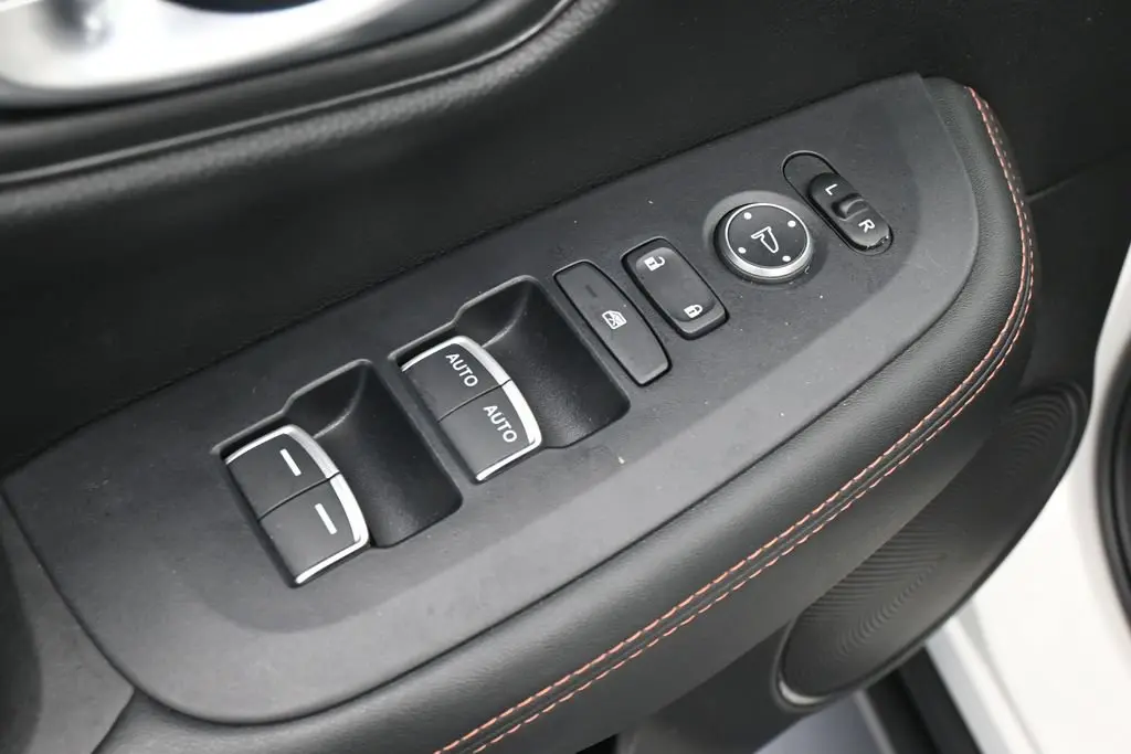 2025 Honda HR-V - $22,421