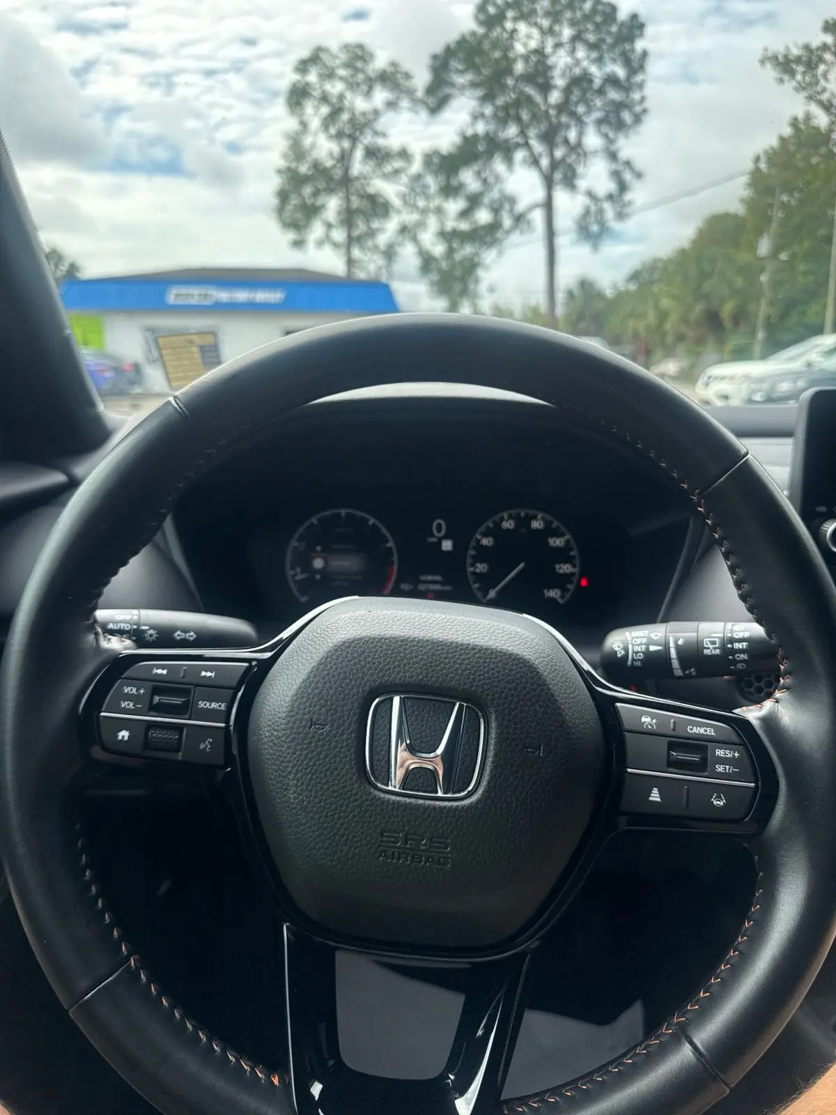 2025 Honda HR-V - $25,000