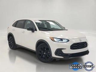 2024 Honda HR-V with Platinum White Pearl Exterior