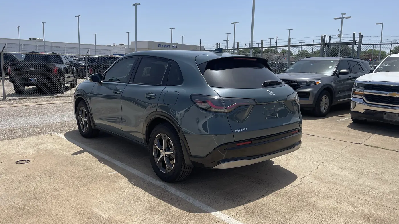 2023 Honda HR-V EX-L
