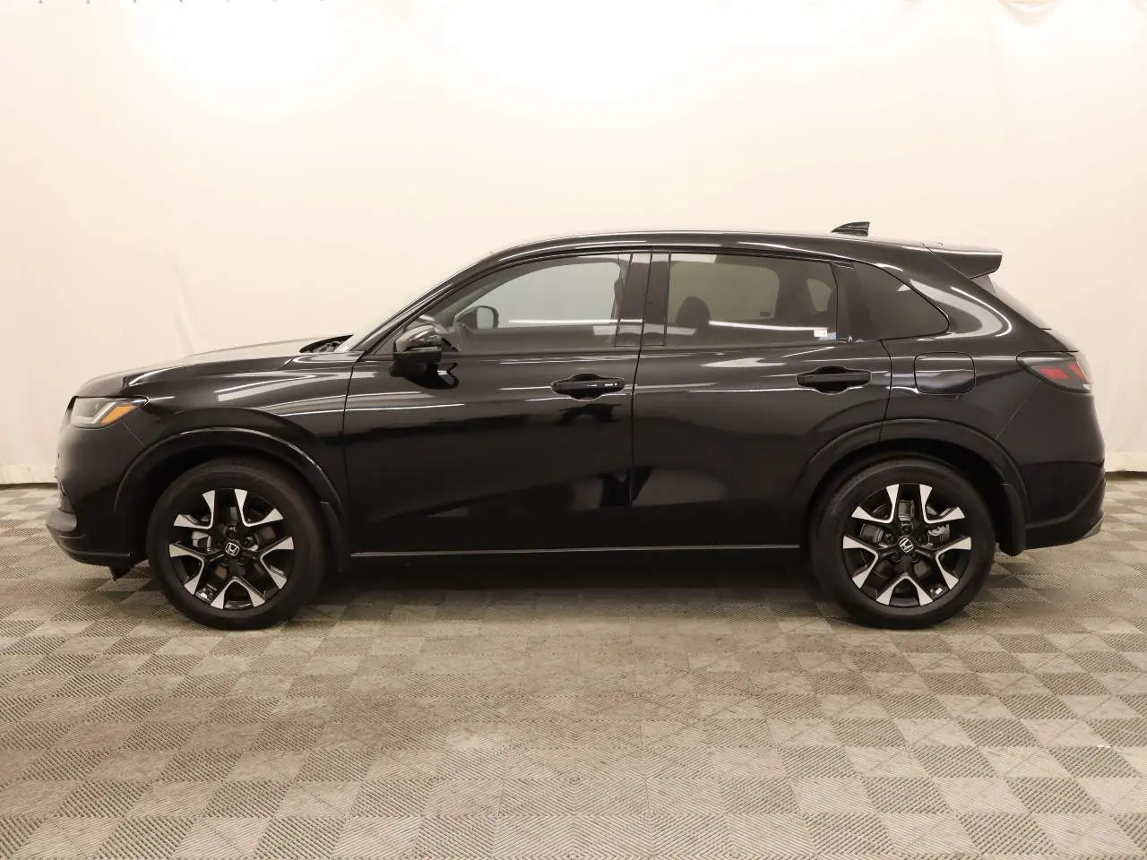 2026 Honda HR-V - $27,330